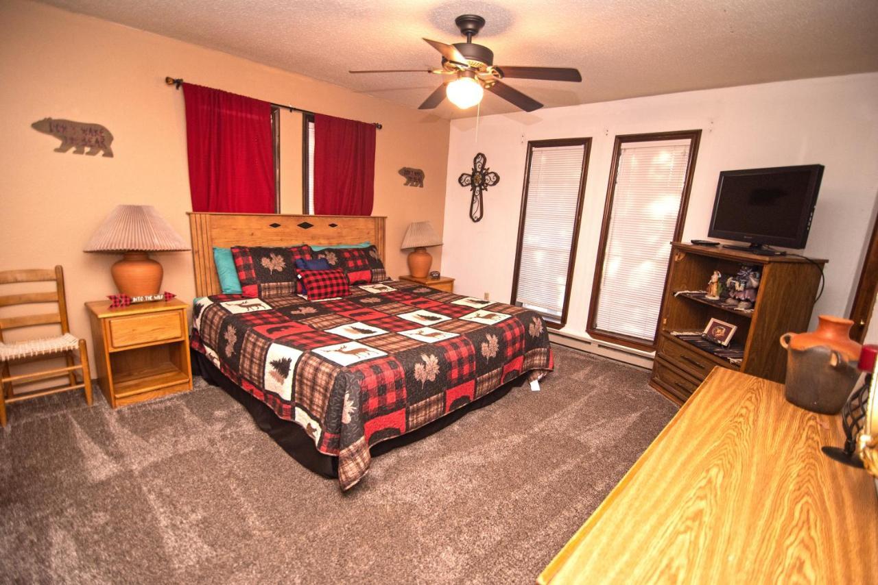 Huge Ruidoso Retreat With Game Room, Pool, 2 Balconies, 2 Kitchens - Sleeps 17! Dış mekan fotoğraf