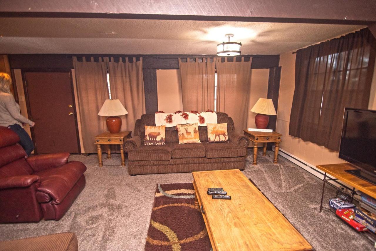 Huge Ruidoso Retreat With Game Room, Pool, 2 Balconies, 2 Kitchens - Sleeps 17! Dış mekan fotoğraf