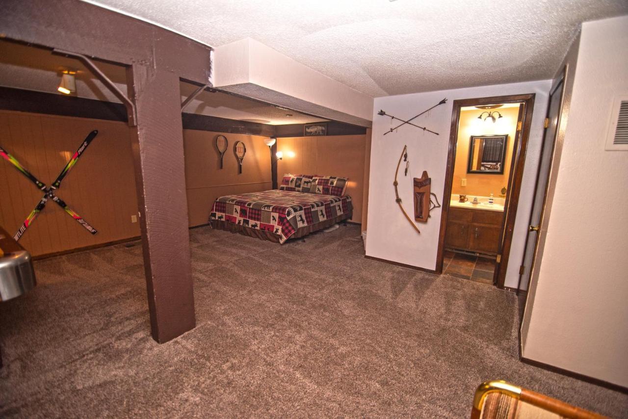 Huge Ruidoso Retreat With Game Room, Pool, 2 Balconies, 2 Kitchens - Sleeps 17! Dış mekan fotoğraf