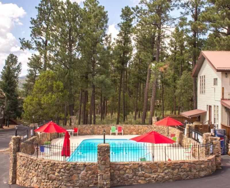 Huge Ruidoso Retreat With Game Room, Pool, 2 Balconies, 2 Kitchens - Sleeps 17! Dış mekan fotoğraf